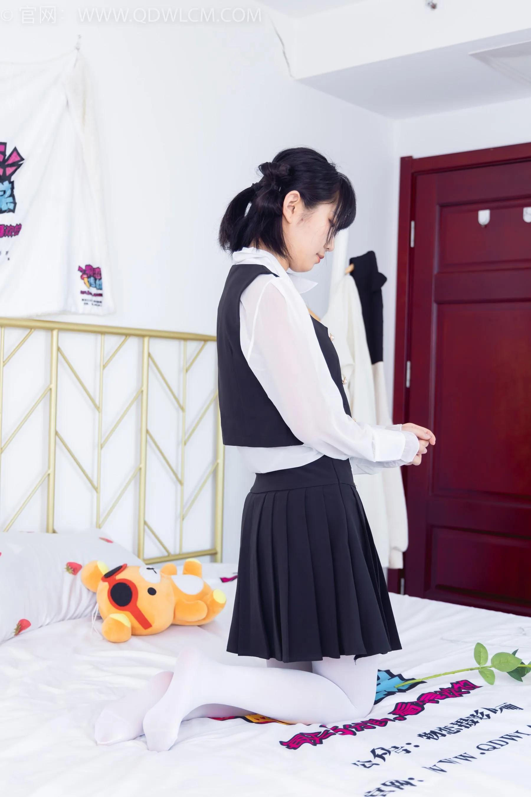 物恋传媒 NO.1555 暗月-蓝莓之恋 [155P]插图1